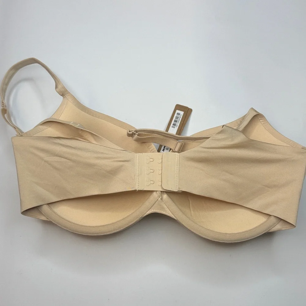 SKIMS Ultimate Collection Push Up Plunge Bra- 34DD